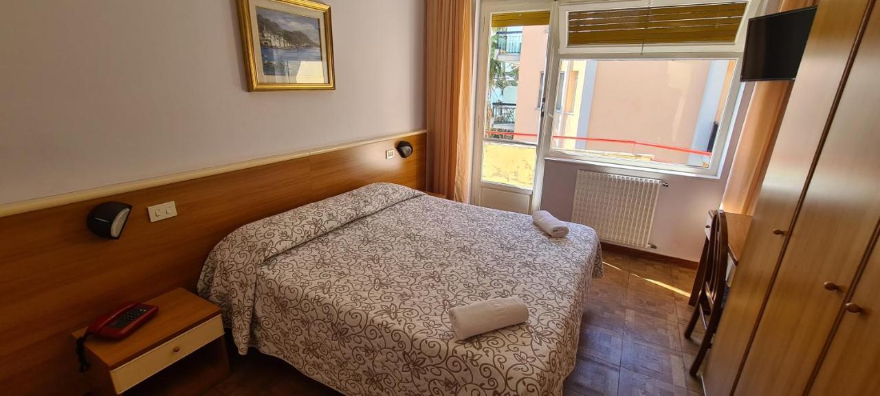 Hotel Colibri Finale Ligure Luaran gambar