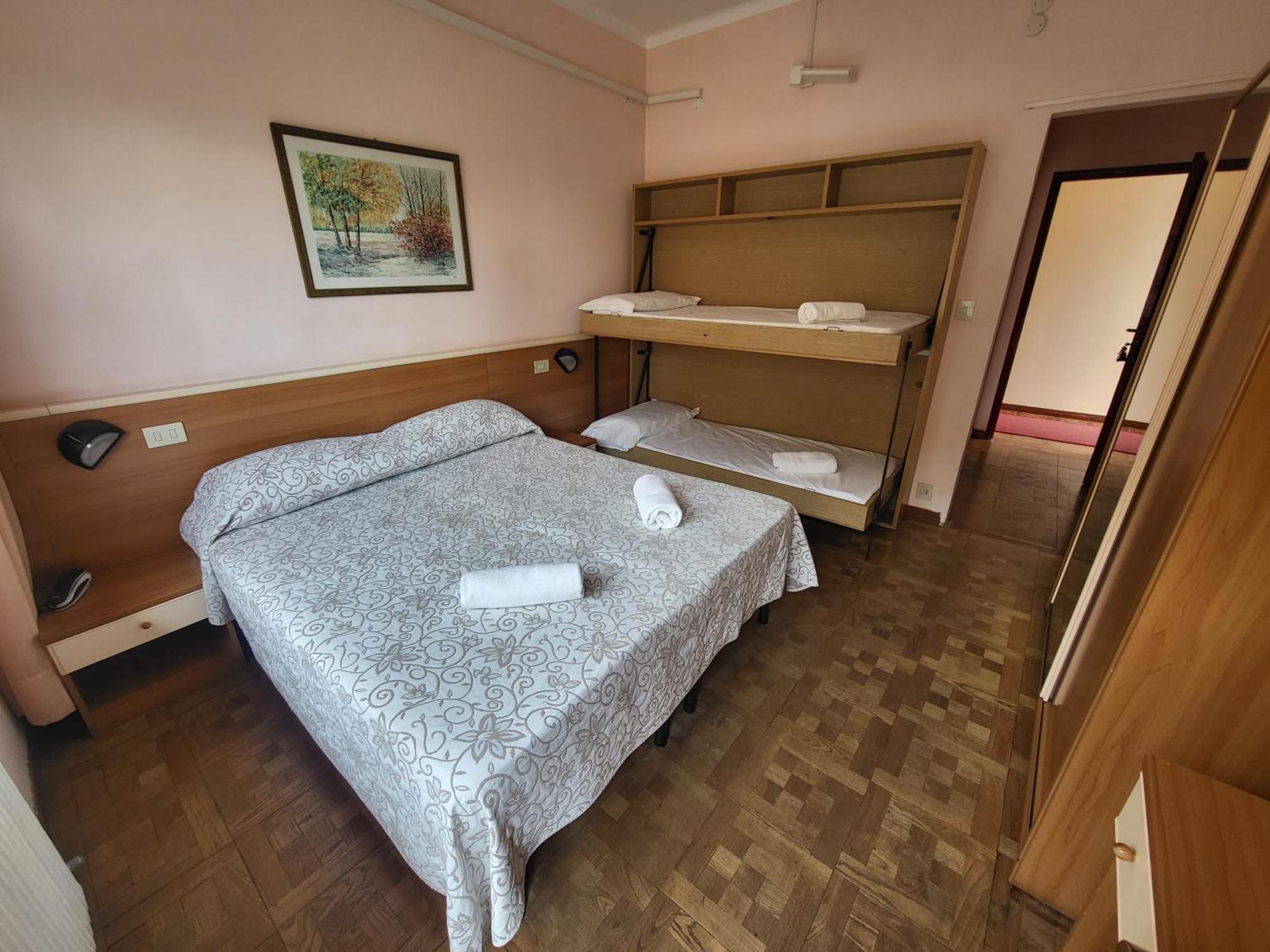 Hotel Colibri Finale Ligure Luaran gambar