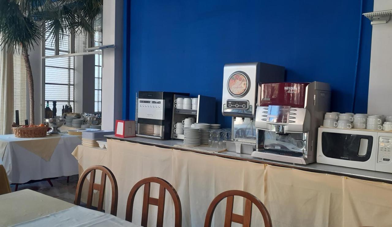 Hotel Colibri Finale Ligure Luaran gambar